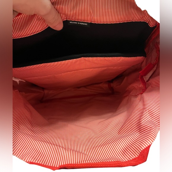 Herschel Retreat Backpack - Picture 6 of 6